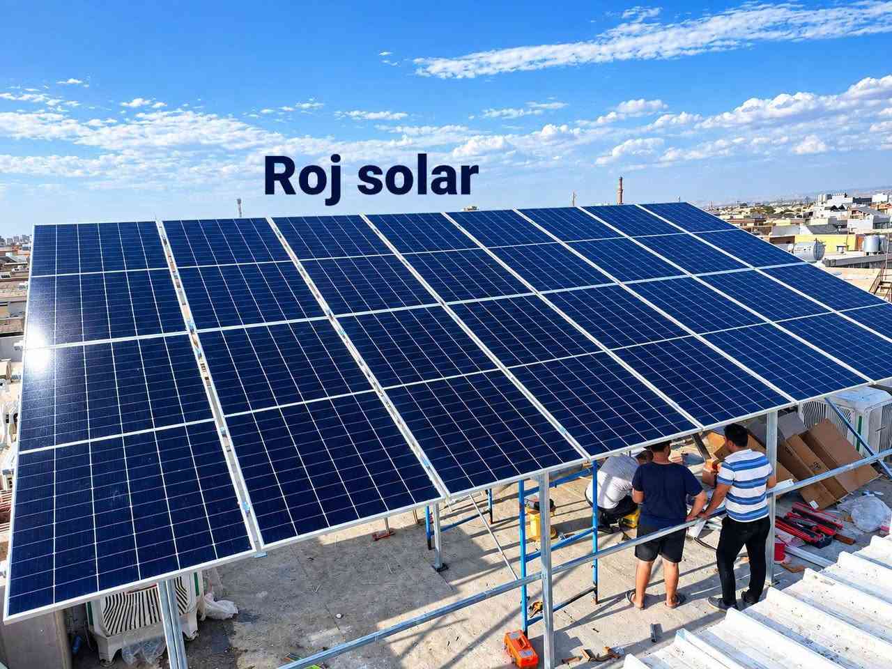☀️⚡ إنجاز نوعي جديد في #اربيل | روژ للطاقة الشمسية تنفّذ منظومة بقدرة 50 امبير 
تواصل روژ للطاقة الشمسية | ROJ SOLAR تنفيذ مشاريع الطاقة الشمسية النوعية في مختلف مناطق العراق، وهذه المرة من #اربيل احد المنازل  ، ضمن مشروع جديد يهدف إلى توفير طاقة مستقرة وموثوقة واعتمادية عالية على مدار الساعة. 
📍 الموقع: #اربيل 
🗓️ التاريخ: الجمعة 2_10_2026
⚡ مواصفات المنظومة:
🔹 قدرة 50 أمبير نهاري
🔹 قدرة 30  أمبير ليلي
🔹 ألواح LONGI X10 650W 
🔹 إنفرتر Deye inverter 20 Kw 
🔹 بطاريتا ليثيوم 16 kW عدد 2
🔹 ضمان الألواح: 15 سنة
🔹 ضمان الإنفرتر والبطاريات: 5 سنوات
💪☀️ 20 كيلوواط… مشروع جديد يضاف إلى مسيرة روژ للطاقة الشمسية في العراق.
🏆 روژ للطاقة الشمسية | ROJ SOLAR
بيع • تجهيز • تركيب • تشغيل • صيانة
📞 للحجز والاستفسار:
👷‍♂️ م. قيدار
*********** – ***********
👤 سلام سلو
*********** – ***********
#روژ_للطاقة_الشمسية #ROJ_SOLAR #طاقة_شمسية #SolarEnergy #SolarPower #Deye #Allolla #الطاقة_المتجددة #الطاقة_النظيفة #استقلال_الطاقة #الموصل #نينوى #أربيل #دهوك #بعشيقة #باعذرى #بحزاني #العراق #بغداد #كركوك #برطلة #شيخان #سنوني #مشاريع_الطاقة_الشمسية

نص مكتوب في الصور:
- Roj solar