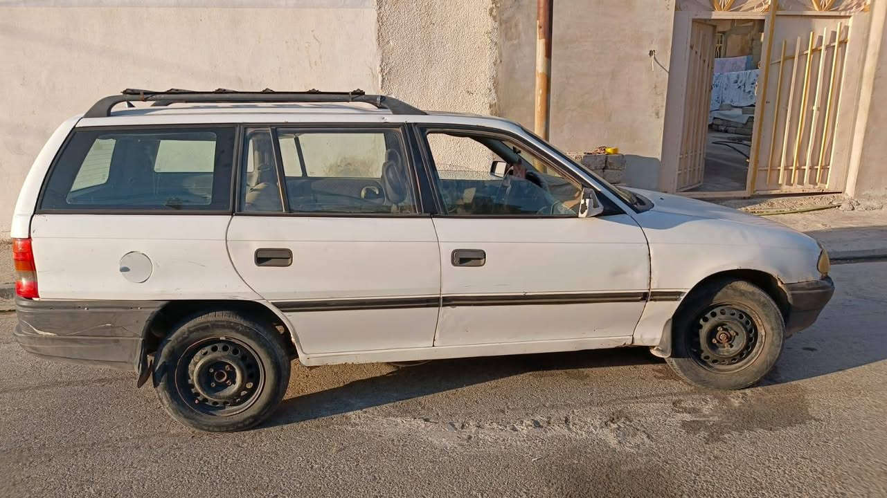 اوبل استرا أستيشن رقم نينوى فحص موديل 1993 شرط تحويل سعر 38 بي مجال عنوان موصل /تلعفر
رقم كورك بي واتساب
 ***********
 رقم اسيا بي واتساب
***********
