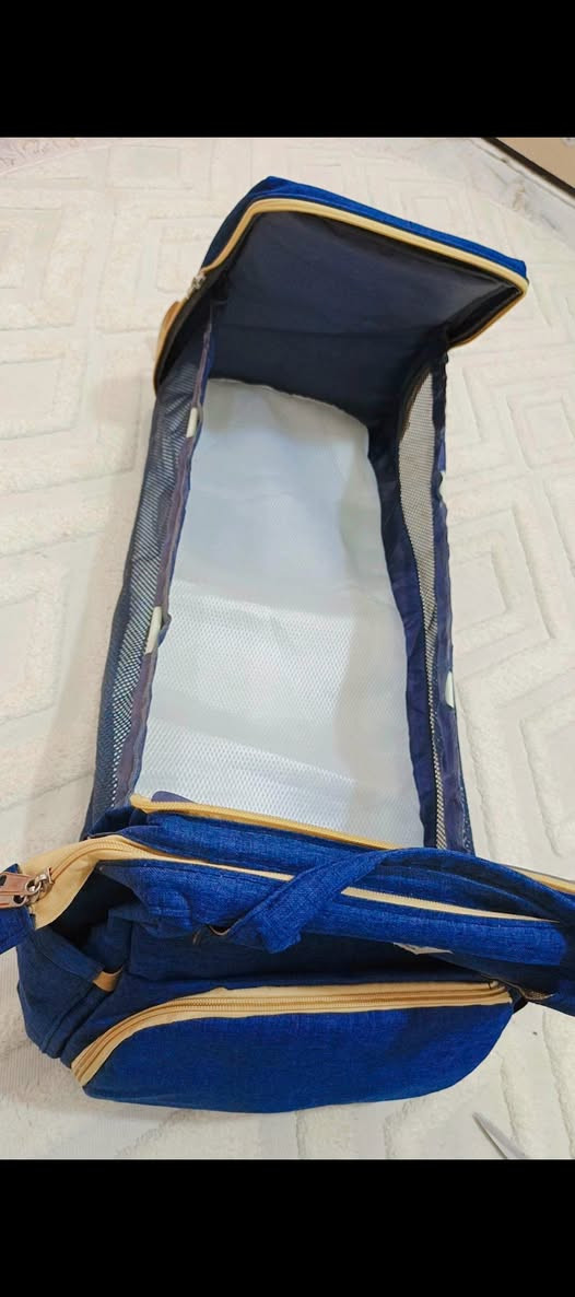 غراض طفل للبيع عندي توصيل
