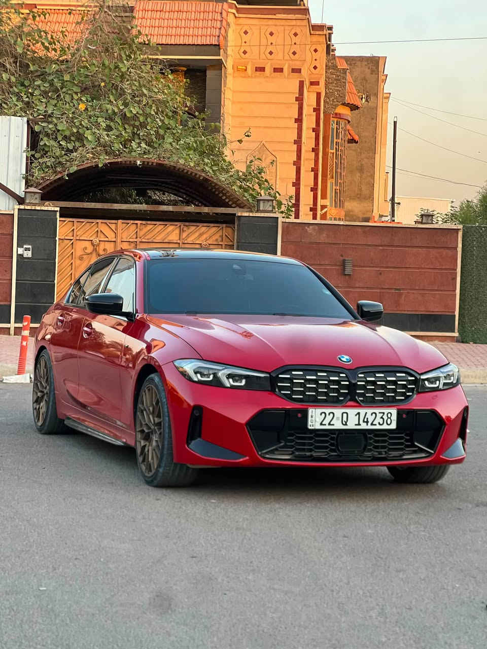 السلام عليكم
للبيع bmw 330i 2023
محدثه 340M
ماشيه 51،000 km
بيها باج تضليل 80‎%‎
عليها ppf ضمان 10 سنوات 
السياره فول الفول 
وحادثه جداً بسيططط مرفقه صور الحادثه
بدون ايرباك السياره 
مكاني بغداد - الاعظميه 
للتواصل👇🏻👇🏻👇🏻👇🏻
***********
