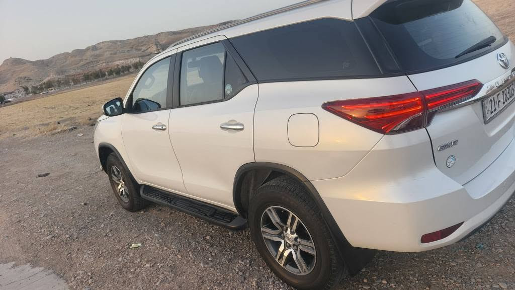 تيوتا فورجنر موديل ٢٠١٧ السيارة ماشية ١٢٠الف السيارة فول فول مواصفات  ٦سلندر  رقم سليمانيه الدولي سنويه لحد 2030 بشرط تحويل او وكاله السيارة مكفوله كفاله عامه من الصبغ والتبديل والبارد والسونار مرفق بالمنشور  تخم تاير جديد صدر جديد تبريد ثلج السيارة حلوة وجاهزه مبيها اي نقص السعر٢٧٠ وبي شويه  مجال للطيبين حك الجيه للاستفسار الاتصال / *********** / مكان السياره كفري ممتواجد عالنت واني مكلف بالنشر كيفري, ديالى
