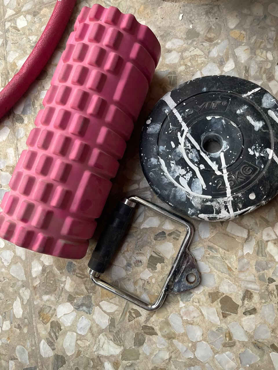 قطع اخيره تواصل على رقم ***********
