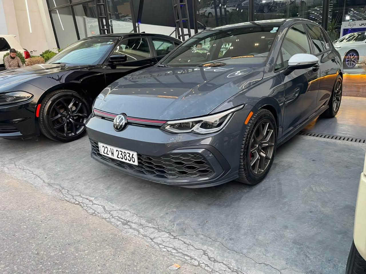 موديل 24 بدون ارباك بدون تبديل شوي صبغ بالبنيد وشوي بالدور الخلفي ماشي 25 الف شمالي ***********مراوس اوبيع
