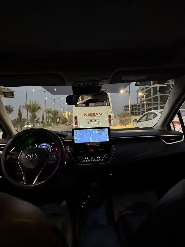 كورلا هايبرد موديل ٢٤ كفالة من الصبغ فقط دحجة دراجة باب خلف سكن تعدلت ماشية ٣١ حقيقي وشرط الفحص السيارة من باركوت زيرو بغداد دولي بسمي سنوية هزة كلة جديد السيارة فول مواصفات السعر ١٥٠ وبيهة مجال شي بسيط مكان سيارة بغداد زعفرانية شرط ابيعلك عسونار اي اختلاف السونار الي للاستفسار *********** ابو رسل الشويلي

نص مكتوب في الصور:
- اليوم 2 رسالتان غير مقروءتين رسالة مُعاد توجيهها كورلا هايبرد صيني 24 تحويل مشروع وطني ثاني يوم تحويل مباشر باسمي. رقم بغداد أنكليزي هزة جديدة ماشية ٣١ كيلو فول مواصفات فتحة ومقاعد جلد محرك ١٨٠٠ وضع الشركة الكير وضع الشركة كفالة عامة من الصبغ والتبديل والفتح عده ملاحظات بسيطة جدا للباب الخلفي قطعتين تبريد شاشة كبيرة مودات قيادة ومثبت سرعة وغيرها من المواصفات المعروفة السعر ١٥٠ وبيها شي بسيط السيارة باسمي ومكاني بغداد والشراي يتصل أو يرسل واتساب 12:54 ص