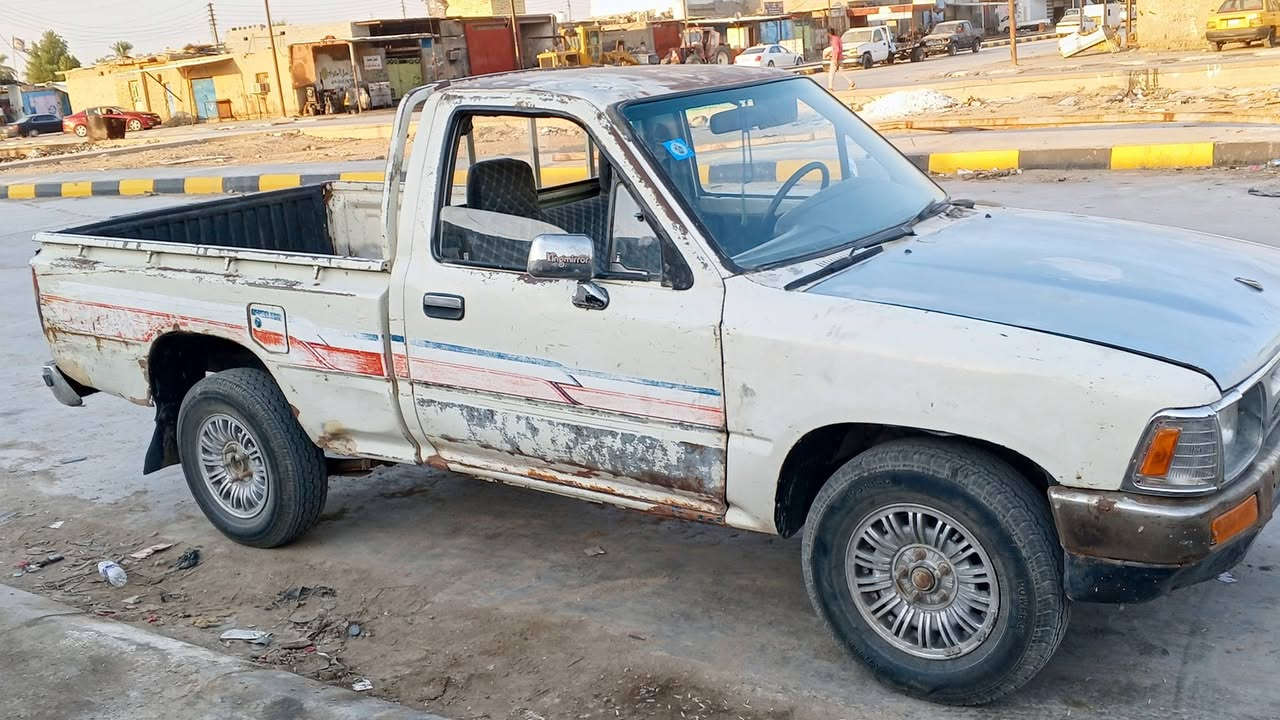 للبيع بيكم تيوتا موديل 90 رقم بغداد ألماني تحويل ثاني يوم سنويه جديدة لغايه 2028 مكينة كير حداديه كهربيات كله جاهزة سعره 33 ورقة وبيه مجال مكان الناصرية الرفاعي مكلف بلنشر ***********

