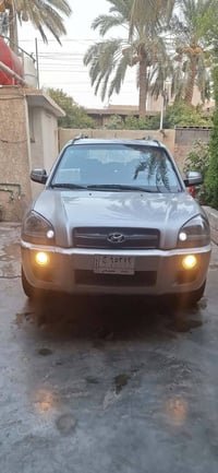 توسان موديل 2009سيارة مكفولة كفالة عامة تخم تاير صدر خلفي امامي جديد س...
