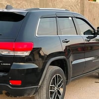 جيب لاريدو موديل 2017   ضرر فقط جاملغ بدون دواخل  سياره ماشيه 180 الف ...