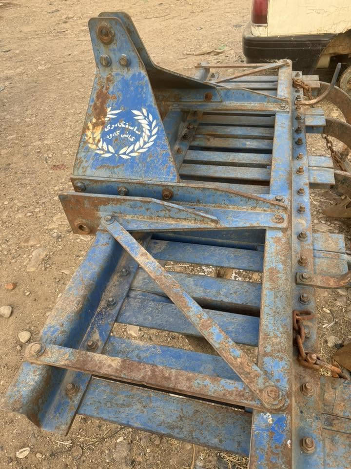 بۆفرۆشتن ٩قۆل شکاویوو لەحیمی نیە قۆل جۆندیدر قۆبەرز 

شکاویوو لەحیمی بەشەرت 

***********
