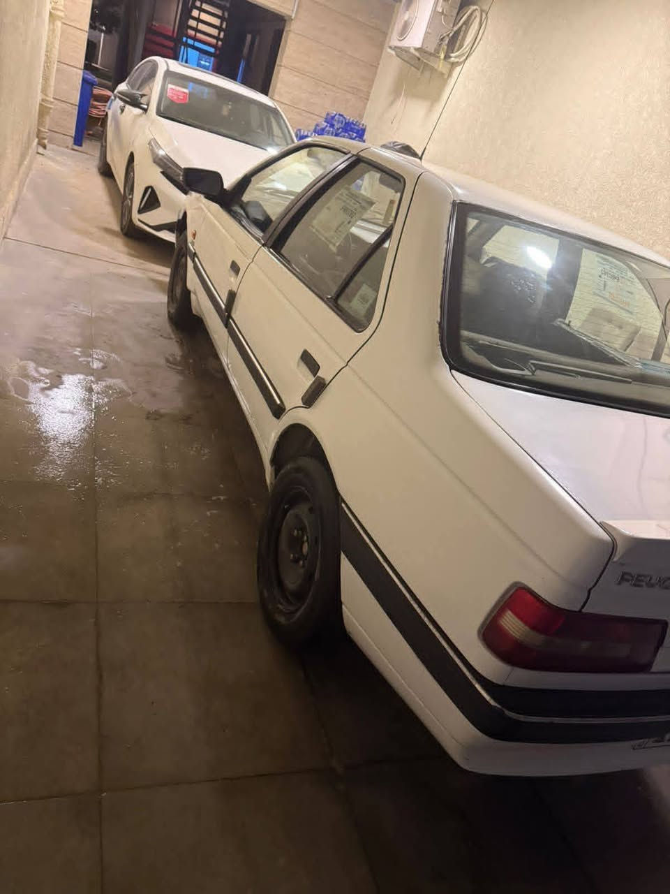 بيجو لميس البيع سياره بسمي تحويل ثانيوم سعر 40وبيه مجل بصيط بغداد البياع شرطه الخامسه تصل وسهل ***********
