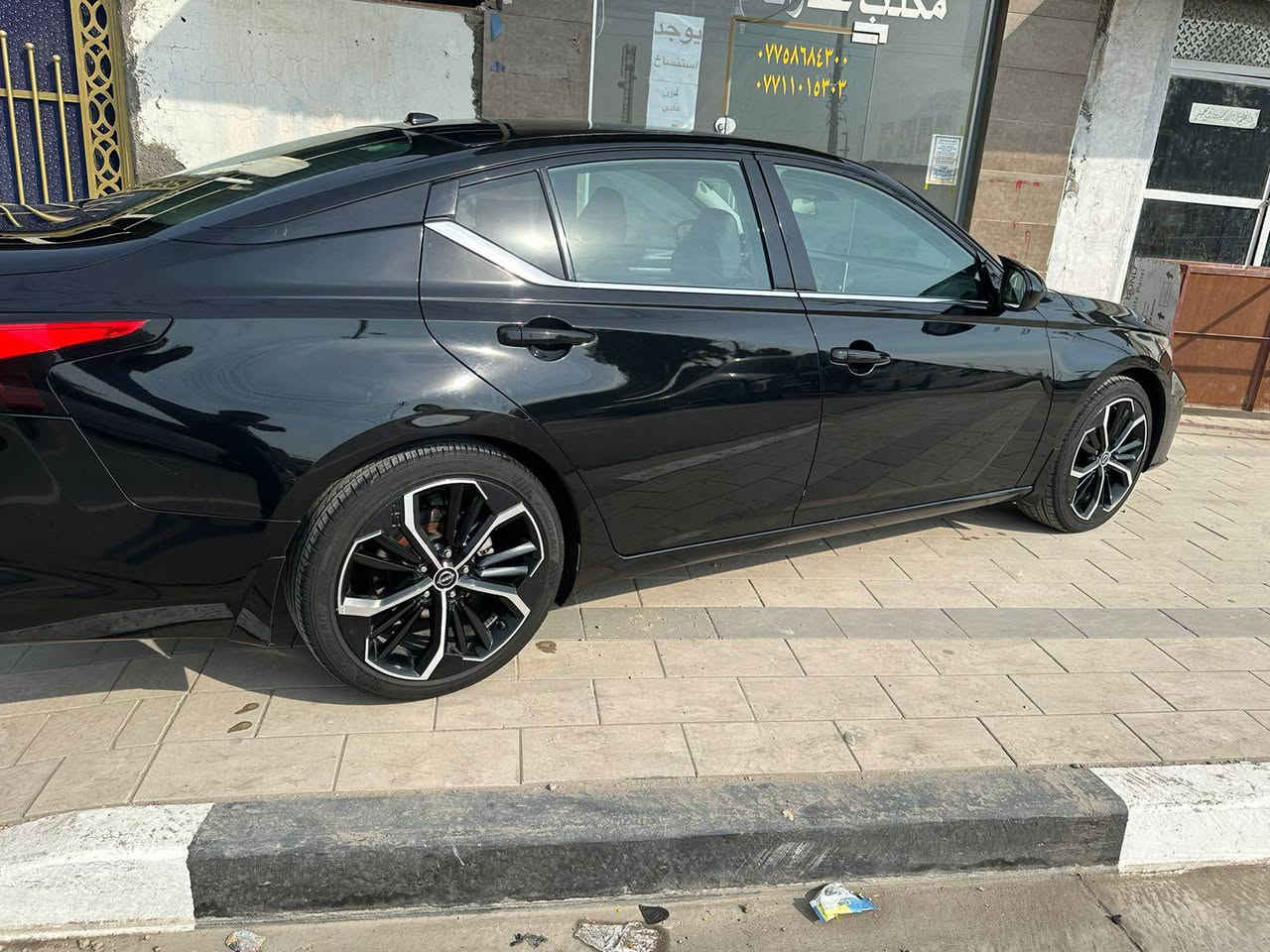نيسان التيما SR 2023
محرك 2500
تشغيل عن بعد 
بصمة ابواب وتشغيل 
رادارات 360 درجة 
كير شفتات نقطة عمياء 
تنبيه الخروج عن المسار 
وهواي مواصفات
صور الفحص بلمنشور سيارة بجم كبس 
رقم اربيل مكان السيارة البصرة
بيع او مراوس بجارجر 
للتواصل *********** البصرة, العراق
