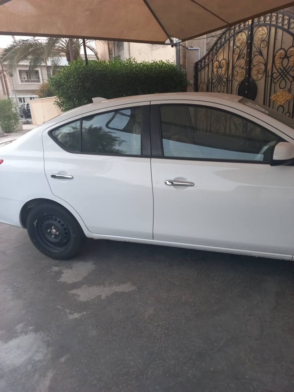 للبيع سنه هندي ٢٠٢٥ ماشيه ٣٠٠ كم رقم أربيل بسم السر ١٣٤ دوار *********** مكان زيونه
