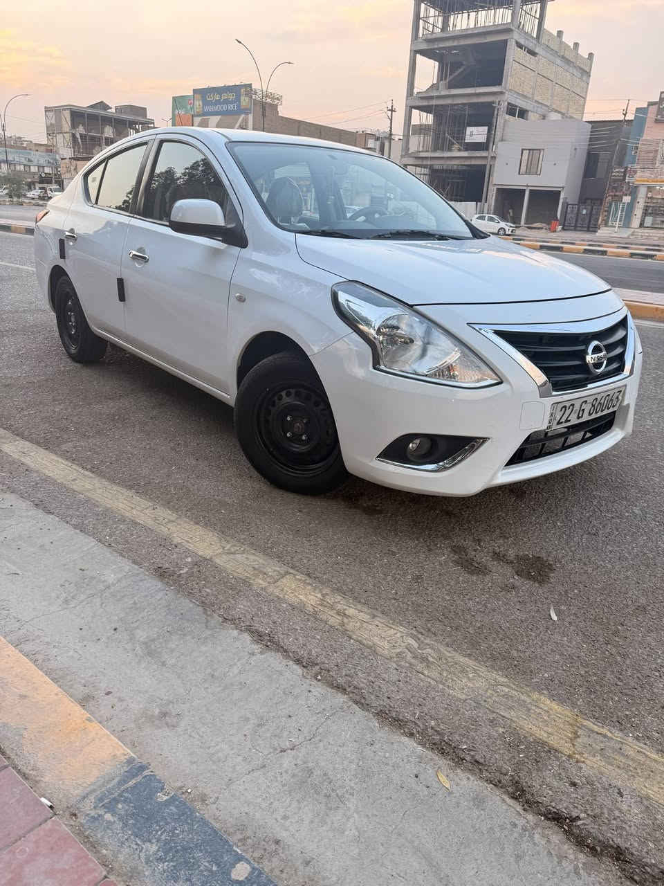السلام عليكم صني هندي أصلي موديل 2024 للبيع
كفالة من كلشي عدا بارد مكانين على كد اصبعين وباب السايق بي طعجه بسيطة حتى ما صلحته هم ترجع بارد 
كير مكينة تبريد حدادية كفالة ماشية 55الف
سيارة نظيفة گشر ودواخل واحلى من الصور 
ضايفلها عوازل وشاشة وكامرة وسماعات خلفية اصلي وباتري جديد  وبيها زنون اصلي ضمان سنة ادامة مسوي للمحرك بالجديد يعني انسى الدوانز
 رقم اربيل تريد تحويل تريد وكالة 
مكانها النجف الاشرف 
الرقم ***********
