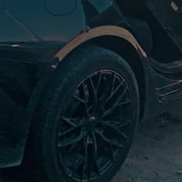 طقم كامل • تايرات ١٨
