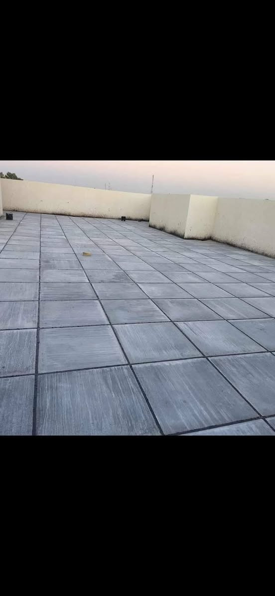 #أستلام مهندس #فلوسك_عندك_لمن_يكمل_سطحك 💸
تم إنجاز السطح حسب المواد المطلوبة: زفت + فلانكوت + نايلون + اشتايكر السماوة
✂ كص كوسره
✅ شرط الفحص بالماء + استلام من قبل #مهندس_كرسته
🔧 صيانة الماستك والأسطح القديمة متوفرة

📍 متواجدين: الناصرية – أقضية ونواحي
📞 للاستفسار: ***********
