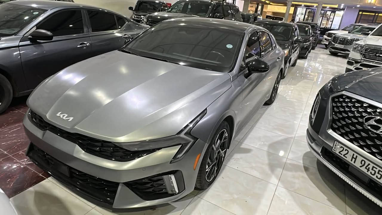 Kia k5 موديل2025
ضرر بنيد صبغ واسرباك استيرن 
لون مميز سلفر مات بلادي 
سعر 220 
مكان سياره اربيل 
للتواصل ***********
