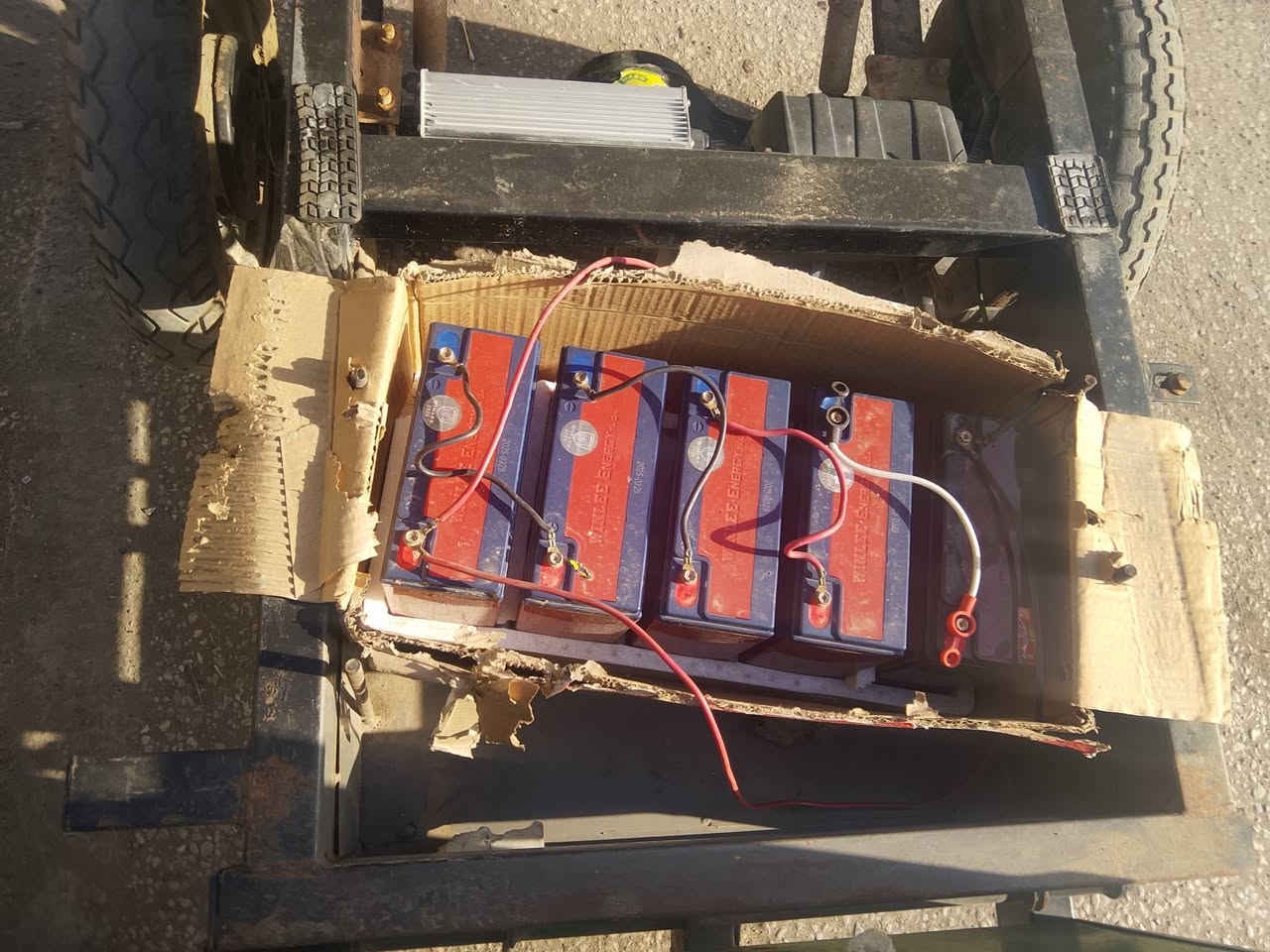 السلام عليكم ستوته شحن للبيع موديل 22 كله شغاله حجم وصط نضيفه 5 بطاريات نضيفه كهربايا كله شغاله السعر 850 بيها مجال مكاني  بغداد علاوي هاذ رقمي ***********@
