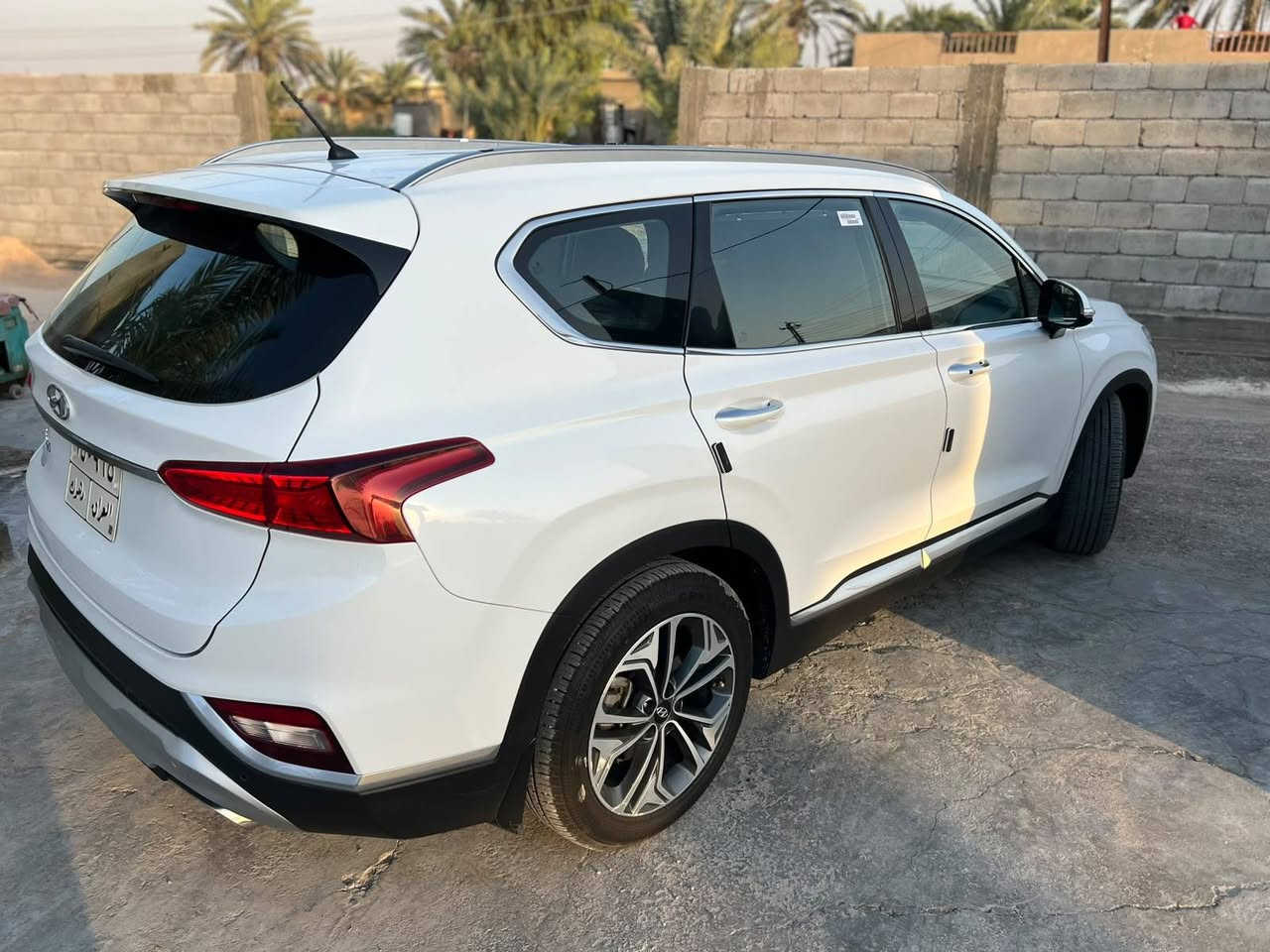 🔥 للبيع سنتافي خليجي موديل 2020 🔥
🚘 سنتافي خليجي 2020
✅ مكفولة من الضرر والصبغ
✅ بارد إصبعين فقط
✅ سيارة فول أوبشن عدا البنوراما
✅ ماشية 153 ألف كم

🔹 المواصفات:
• بصمة أبواب
• بصمة تشغيل
• تشغيل عن بُعد
• كاميرا خلفية
• شاشة
• حساسات أمامية وخلفية
• 3 وضعيات قيادة
• شاحن لاسلكي
• تبريدات خلفية بلادي
• مواصفات خليجية
• ⁠تبريد 3قطع
• ⁠سبعه راكب

📌 السيارة نظيفة ومواصفاتها حلوة، جاهزة للفحص والشراء.

📞 للاستفسار والتواصل:
[ضع رقم الهاتف هنا]***********
