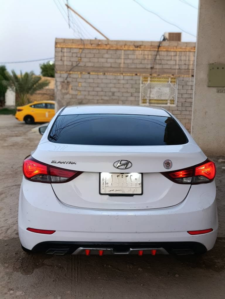 النترا 2015 رقم ذي قار حره تحويل ثاني يوم وارد خليجي مكفولة من الضربه والتبديل والصبغ السياره جاهزه مكينه كير حداديه تبريد مكفولات محرك 1600 دوش مواصفات شاشه كامره تحكم استيرن اشاير بل مرايه حساسات أمامية وخلفية وباقي المواصفات المعروفه السعر 107 وبيها مجال للشراي للاستفسار الاتصال على الرقم *********** مكاني ناصريه الزبير, البصرة
