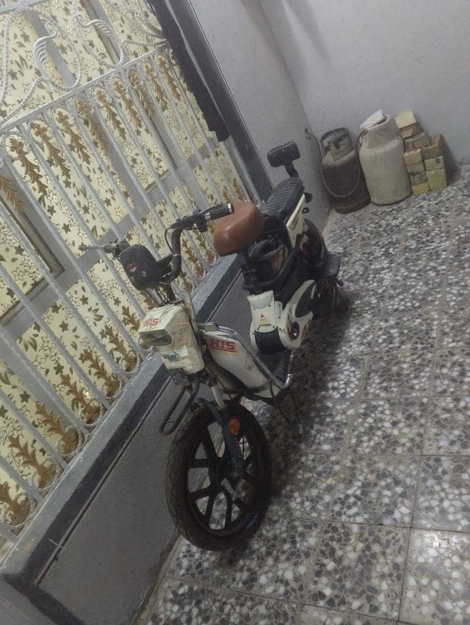 درجه شحن مديل 25 حجم 20 نقص بطاريات فقط سعر 150 قفل نجف حي نداء ***********واتساب فقط
