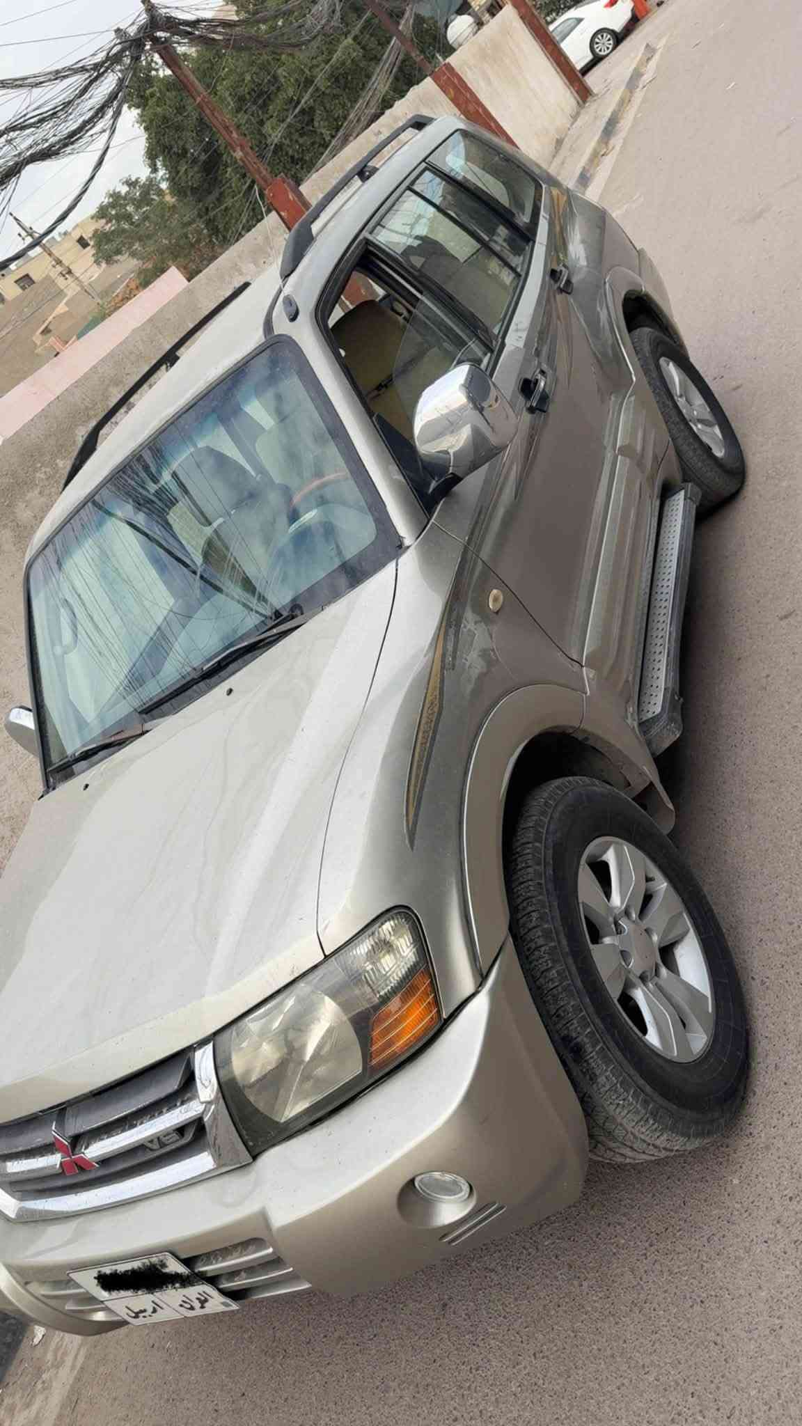 سلام عليكم لبيع او مراوس باجيرو  2001رقم اربيل مميز مكينه وكير فيفتي 3000 سياره كامله
سلام عليكم لبيع او مراوس باجيرو  2001رقم اربيل مميز مكينه وكير فيفتي 3000 سياره كامله نقصه بس غاز تبريد تخم تاير جديد كله شغاله ملاحضة : سياره صاحبة متوفي سياره لامطلوبه ولا عشاير ولا غرامات ابيع واقع حال هاذا الموجود سيارة شغاله وتمشي وكلشي مبيه سعرها 55ورقه وبيها مجال  مكانه بغداد شارع فلسطين رقم ***********
