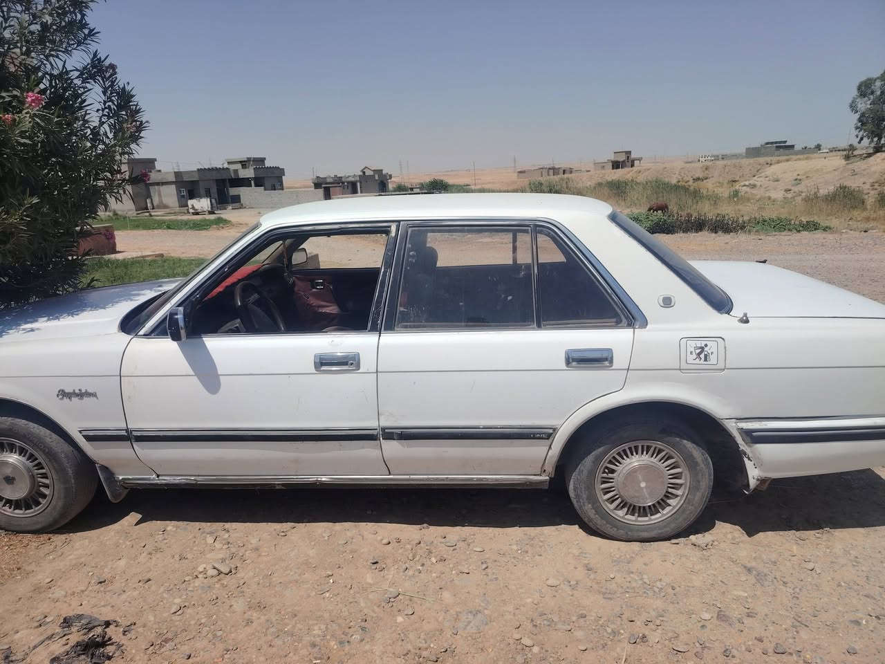 السلام عليكم سيدان للبيع كير ومحرك بطه المحرك بي صوت الكير شرط تواير نص عمر كهربائيات شغاله الكشر شوف العين المكان الشرقاط رقم الهاتف ***********
