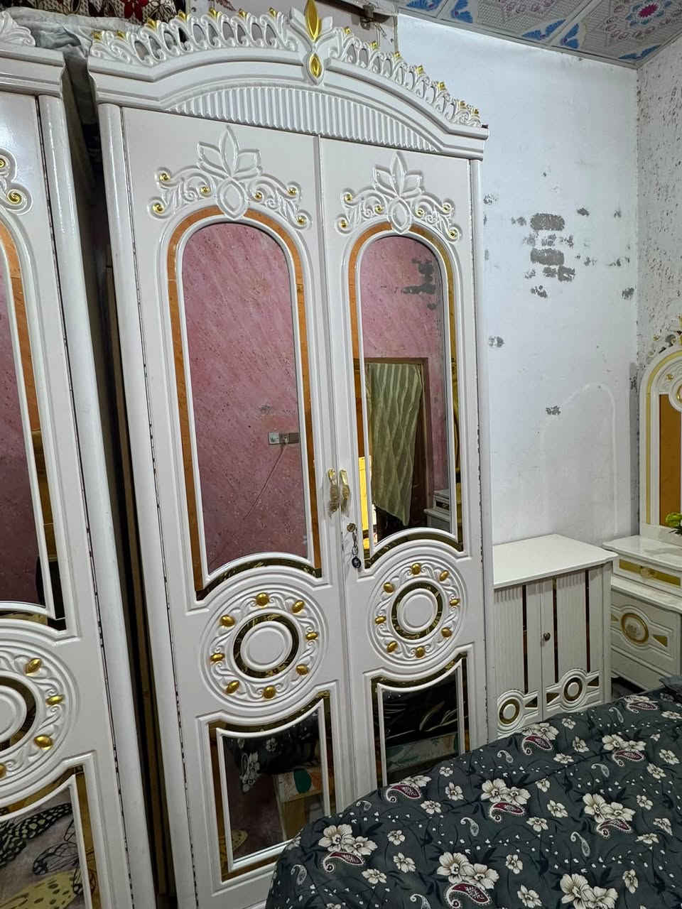 غرفه اخشاب • تصميم تركي • نضافه ٩٥٪