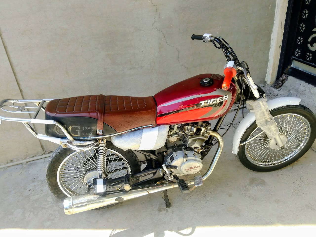 نامي بروو 2020 نفخ ماروني 👍🏍️
محرك وكير شرط لاصرف ولا عيب مثل ساعه مكينه ناعمه 
تايرات وياله نضيفات مابيهم عيب 
صالنصه فووول كاتم 
تانكي كشن جديدات بلادي 
بريكات فول امامي خلفي دراجه سياقته حلوه مال جناي 
سعر قفل من الاخير 290 حته لاتعبني ولا تعبك رجاا موصل 250 مابعته لئن جوه سوك ابيعلك لاتجي تكولي شبيها مابيها تفاصيل كدامك اقراها وتفاهم مكاني كركوك حي بدر 
مو شراي لاتعلق وتكسر بحلال عالم هاذه قفلي وبكيفي
