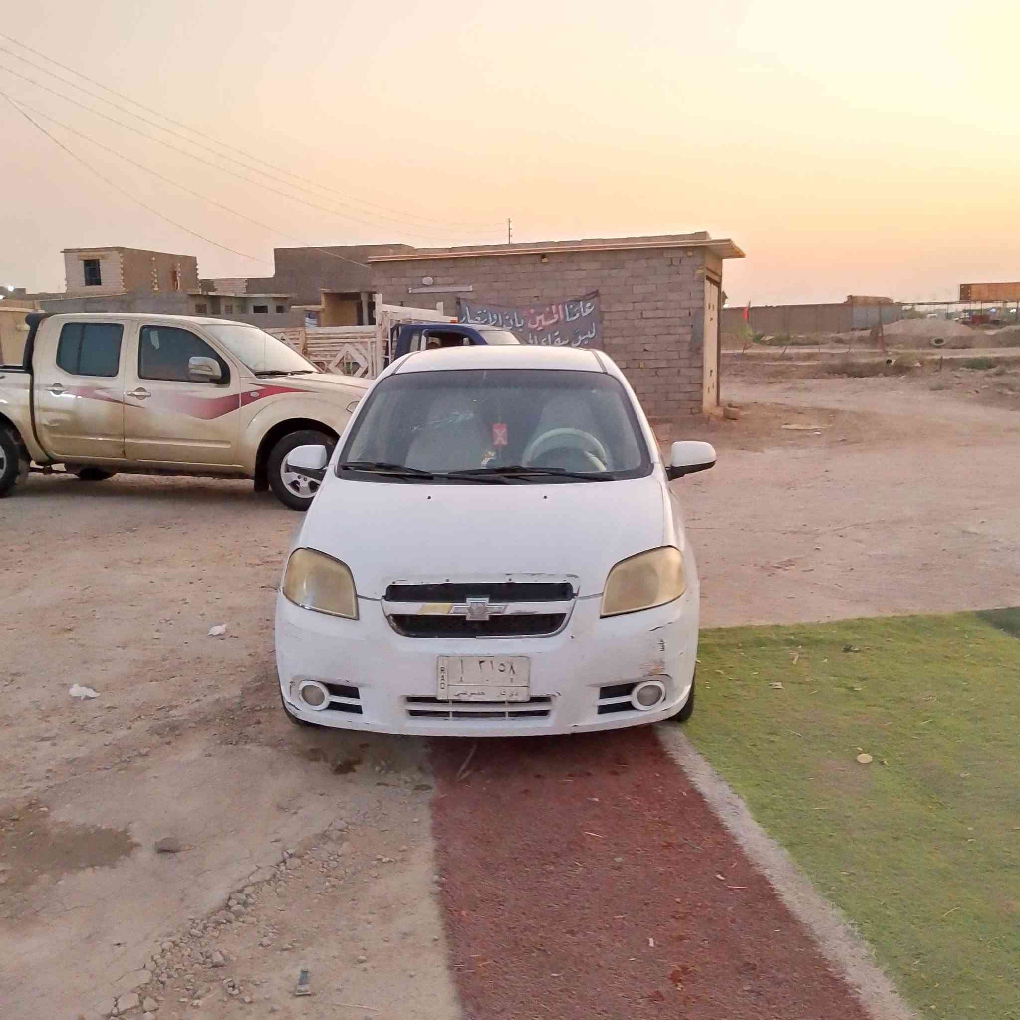 السلام عليكم سياره للبيع افيو موديل 11 مكينه جير خير من الله حداديه سياره ما نقصها اي شيء كل شيء بيها شغال بيها رشاد صبغ بسيطه سعر 60 وبيها مجال مكاني ناصريه بيع مستعجل***********
