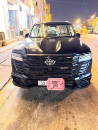 لاندكروز ٢٠٢٤ • ماشيه ٤٥٠٠٠ • فول مواصفات
