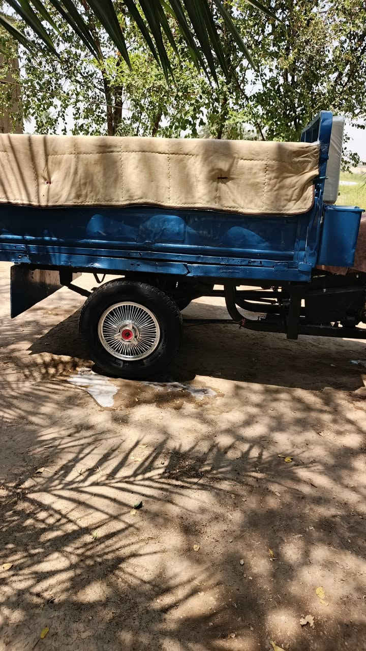 سلام عليكم ستوته امتيار للبيع ستوته جاهزة  ونضيفه سنويه ورقم محرك نضيف بدي مصبوغ للجماليه المكان سده الهنديه بابل السعر 800وبيها مجال الاتصال ‏‪***********‬‏
