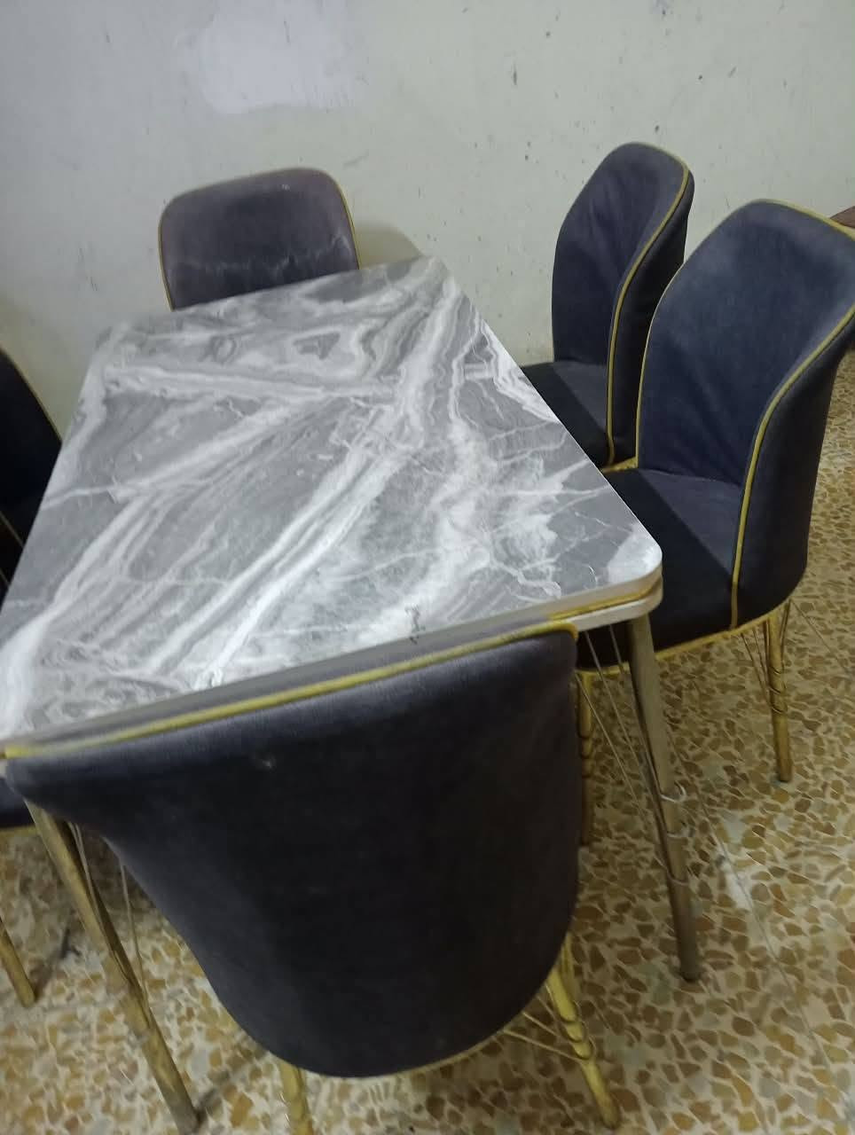 ميز طعام • ٦ كراسي • مدينه الصدر الحبيبيه