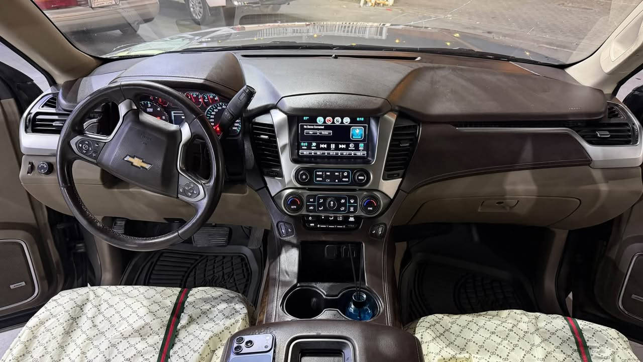 🚘 للبيع  تاهو 2019
• الموديل:  تاهو 2019
• الممشى: 140,000 كم
.السعر:250ورقة وقابل للتفاوض
• السيارة بيها صبغة
• بيها ضربة حادث صفحة وبنيد وتم تصليحها
• باقي التفاصيل والمواصفات  عند الاستفسار.

📞 للاستفسار والتواصل:
***********

🔹 السيارة للفحص والمعاينة، والجادين فقط يتواصلون.
