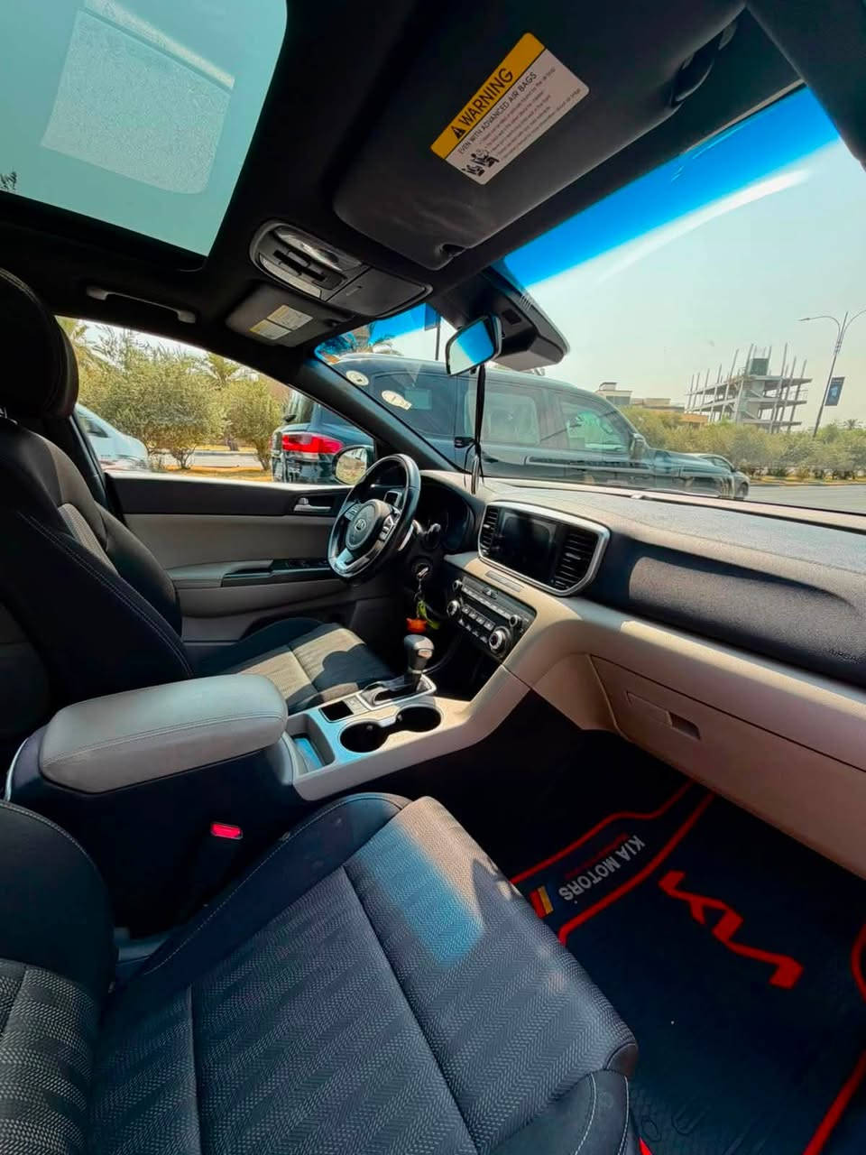 ‏KIA SPORTAGE, S
كيا سبورتج وارد امريكي موديل 2021 بانوراما السيارة فول نظافة ماشية 33 الف ميل فقط بدون نواقص كاملة رقم اربيل 

 مكينة 2400 مكفولة 

مواصفات 
بانوراما 
تبريد قطعتين 
رادار بالمري 
كروز سرعة 
مثبت مسار 
شاشة جبيرة 
كاميرا خلفية 
وباقي مواصفات المعروفة 

السيارة بدون ايرباك بدون دواخل بيها  قبغ الصندوق مكان الرقم صبغ شي بسيط فقط 

مكان السيارة بغداد المنصور 

السعر : 175 $ ومجال بسيط 

مكلف بالنشر وهذا رقم صاحب السيارة للاستفسار 

***********
