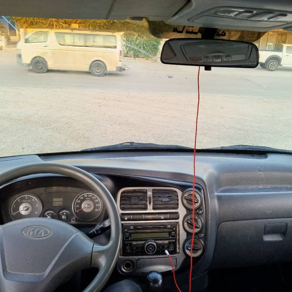 مؤديل ٢٠١٠ 
مةكينه رةشى گةورة  
گير و مةكينة و ئةكسل بةشةرت 
دةعم و ليدراوى نييه
خايسى نيه
تووند و تؤلى بةشةرت 
كراوة بة پةمپ و نؤزل ٩٠٠ هةزارى لئ دراوة
٢٣٧ هةزار رؤشتووة
نرخى ٥٩ گةلا و كةميك مةجال 
شوين رانيه 
***********
*********** رانية, السليمانية
