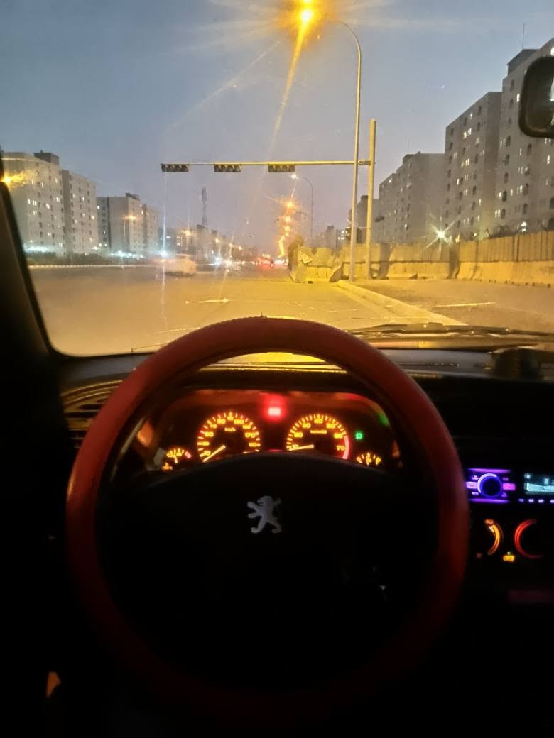 بيجو 306 • ٢٠٠٢ • رقم بغداد