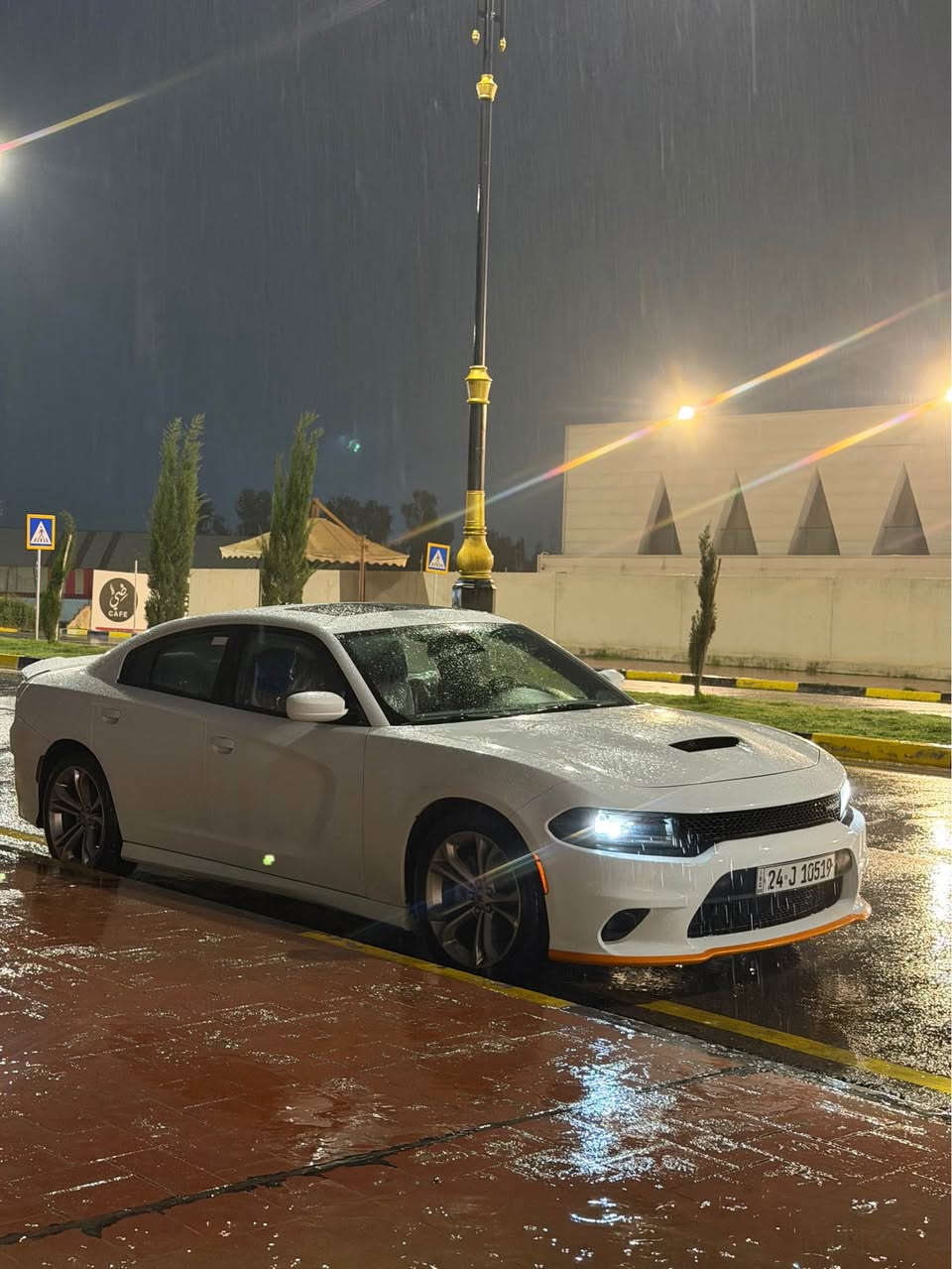 تشارجر جي تي • ٢٠٢٢ • ماشي ٥٧٠٠٠
