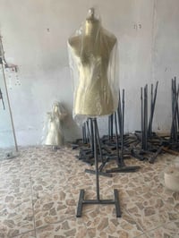 بلاستيكي جديد • مقاس ٣٨ • ده ربه نديخانه