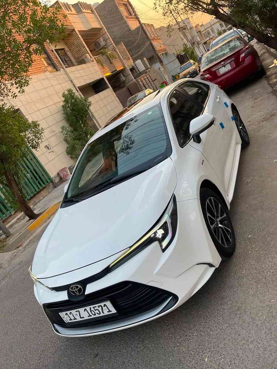 السلام عليكم
للبيع تويوتا كورلا هايبرد 
موديل 2025 
ماشيه 20 الف 
بيها بارد هلال الجاملغ الخلفي فقط
رقم بغداد تحويل مباشر 
السعر 150 وبيها مجال بسيط
للاتصال ***********
مكان السياره بغداد حي الجهاد حي الحسين
