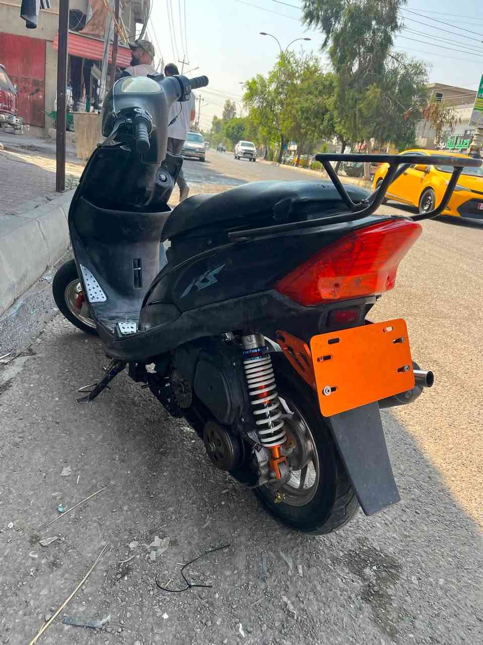 السلام عليكم للبيع ماكس عدله سعر 375
دراجه شغاله نكره سلف 
محرك شرط لا صرف لا بخار
كهربائيات شغاله أشاير لايتات 
دبل خلفي رياضي دبل امامي رياضي 
وياله رياضيه 

أبيع الدراجه بدون قاعده الرقم 

مكاني كركوك حريه مقابيل مول ماشالله 
لاستفسار *********** وتساب

