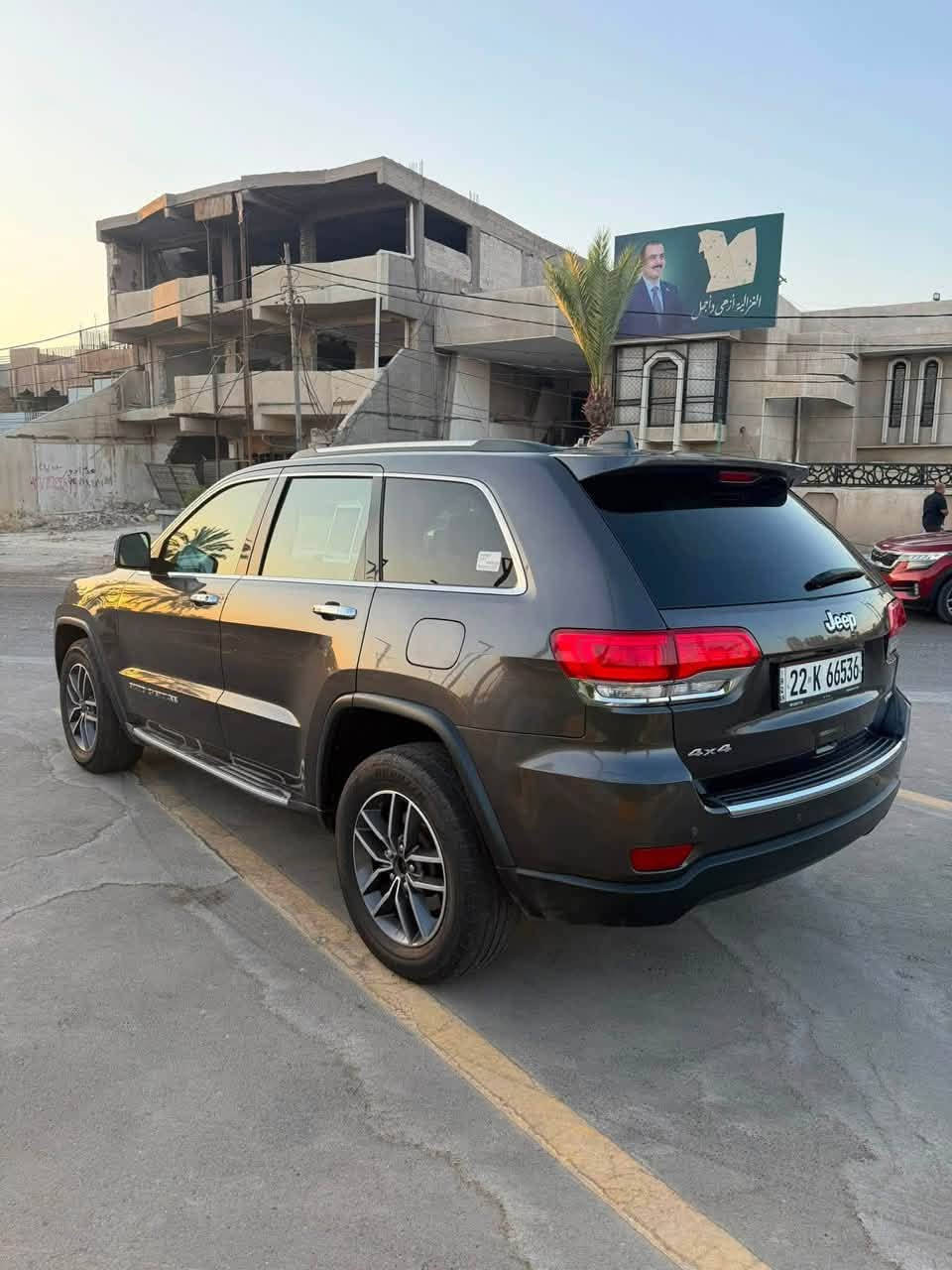 جيب لمتد 2019 فول 1/1 
موصفاتها معروفه بيه صبغ 3 قطع 
رقم اربيل بسمي كفاله من محرك 
وكير وشاصي جاهزه بدون نقص 
مكاني بغداد اليرموك سعرها $188
***********
