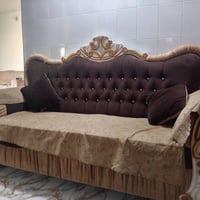 تخم احطاطه • صوفا • للبيع