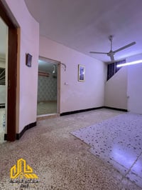 حي عدن • دور ثاني • ٢٠٠م²