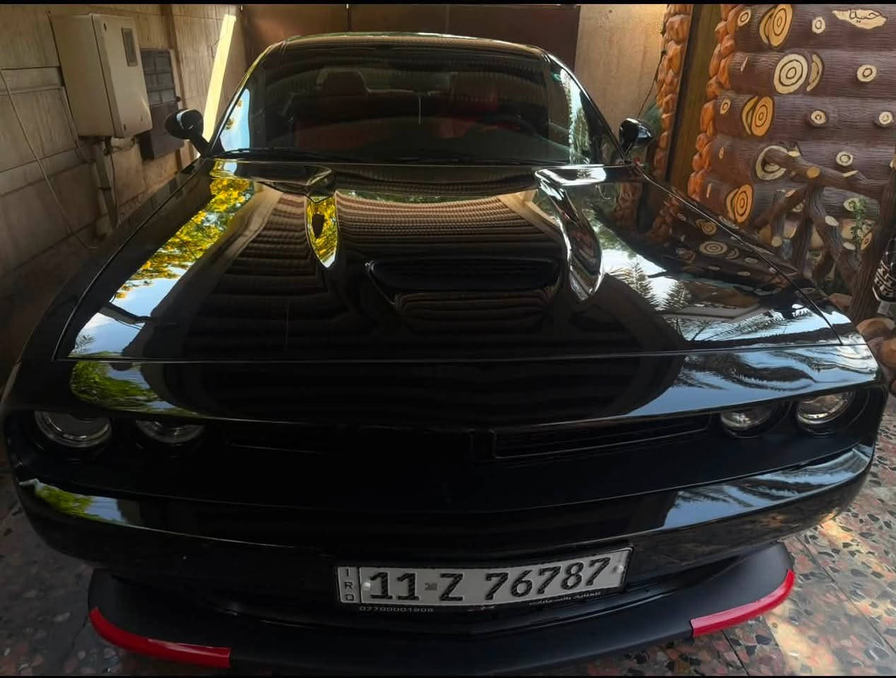 🔥 Challenger 2023 GT — LAST CALL 🔥
حادث خفيف جدًا، شبر جاملغ خلفي راجع بـ PDR 100%، وبيها جاملغ سكن أمامي وشوي من البنيد كلير أمريكي ، والـ Carfax موجود للتأكيد.

بدون إيرباگ ❌ | بدون دواخل ❌ | بدون شاصي ❌

🚘 السيارة كاملة مكملة، ما ناقصها أي شي.

🔥 المواصفات:

* رادار خلفي جانبي
* كشافات ضباب زينون
* مصابيح أمامية LED
* حساسات
* سستم صوت Alpine
* ويل قياس 20 إنج
* مقاعد رياضية
* مقاعد كهربائية
* تشغيل عن بُعد
* ستيرن كهربائي
* محدد سرعة
* شاشة CarPlay
* كاميرا خلفية
* مرايا متحسسة للإضاءة العالية
* دخول ذكي (بصمة)
* ممشى 30,000 ميل

✨ إضافات السيارة:

* سستم Carbon Fiber للداخل
* إضاءة داخلية LED متغيرة
* كشنات مغلفة أحمر
* سكوبات
* ديفيوزر
* برمجة غيث السراي

📍 المكان: بغداد — اليرموك

💰 السعر: 21,000$
***********
