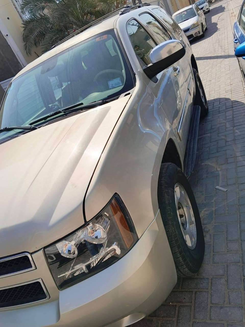 تاهو خليجي البيع جاهزه من كلشي تخم تاير تبريد تشغيل عن بعد حديدية سياره بيه صبغ صبغ رشات بدون معجون جماليه فقط العنوان القبله رسمي مداور ثاني يوم السعر ٢٠٥ الاتصال ***********  سياره LH البصرة, العراق
