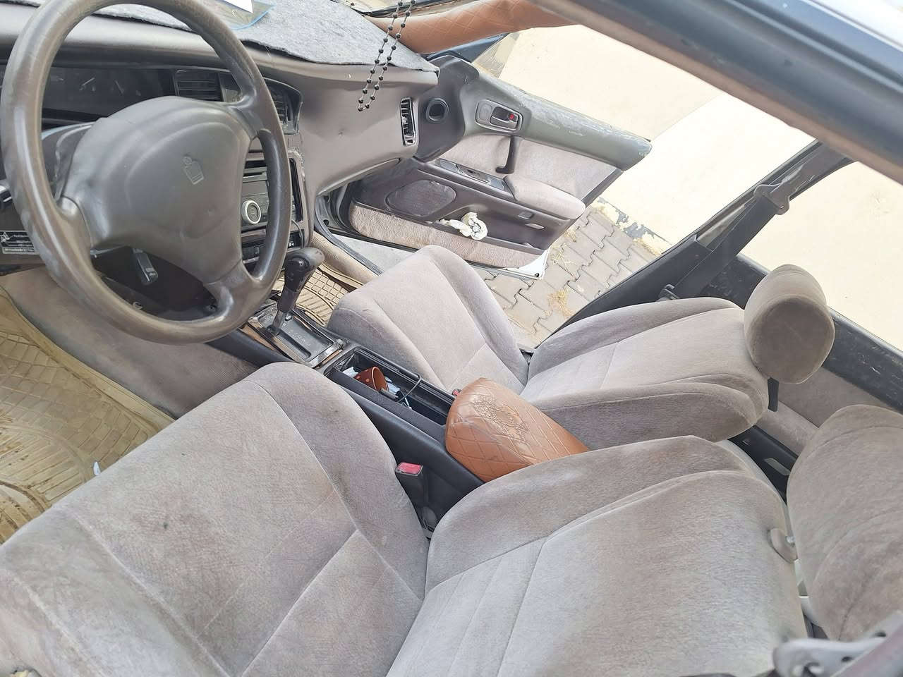 بطه للبيع رقم انبار مشروع وطني السياره بسمي السعر ٣٧ وبيها مجال ***********
