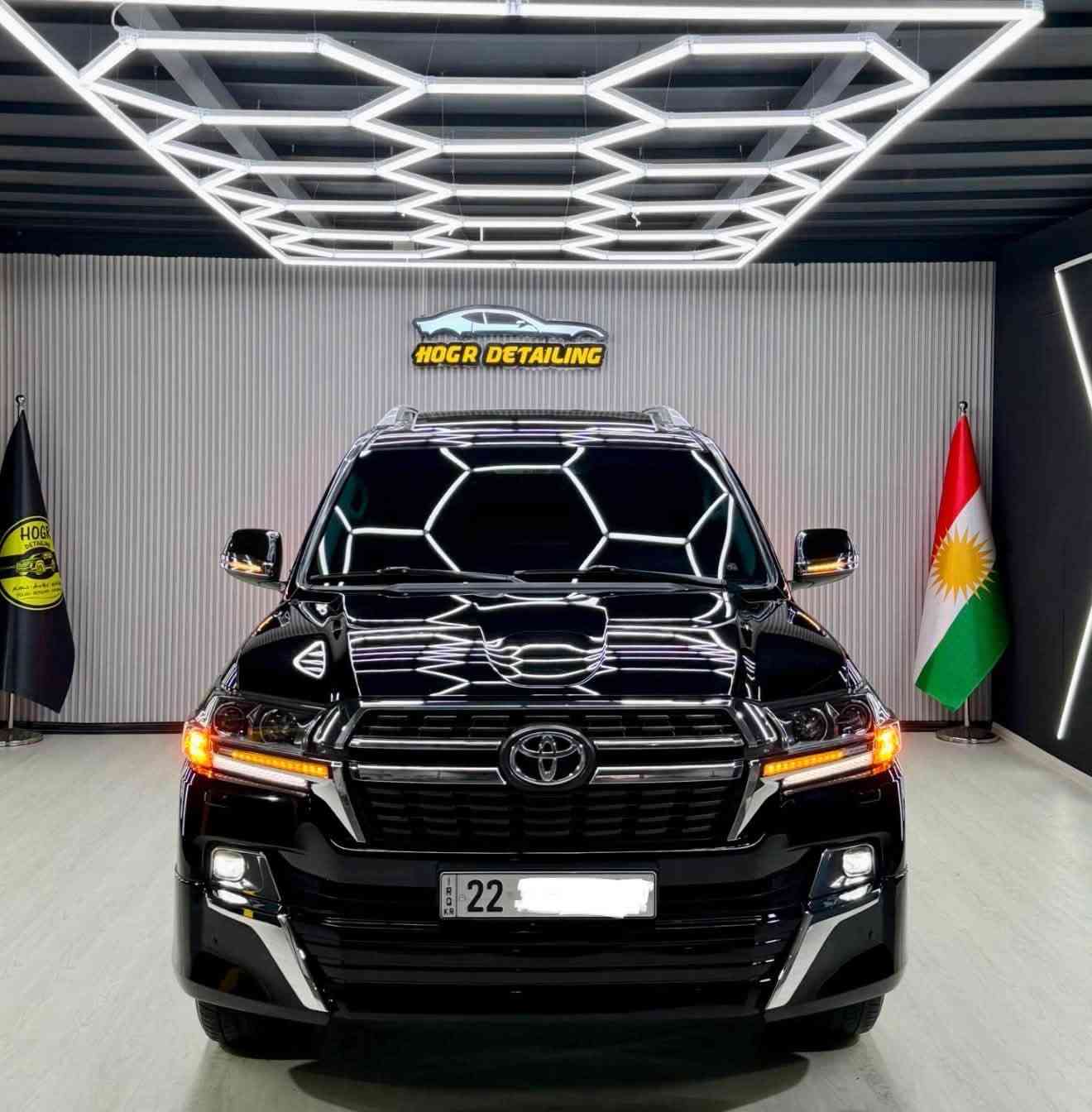 لاندكروزر GXR • ٢٠٢١ • ٦٧ الف كم