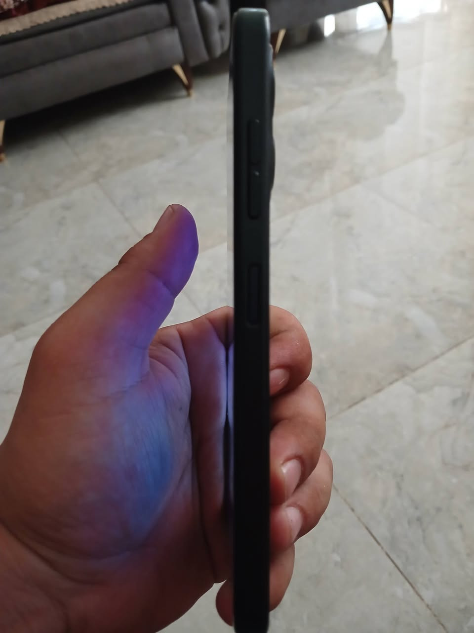 Note 15 Pro للبيع
نظافة 100/100
استخدام 19 ساعة حقيقي 
استعمال اسبوع واحد فقط 
الجهاز جديد حرفياً
السعر 175 الف وبي مجال بسيط 
بغداد ناحية الوحدة 
***********

