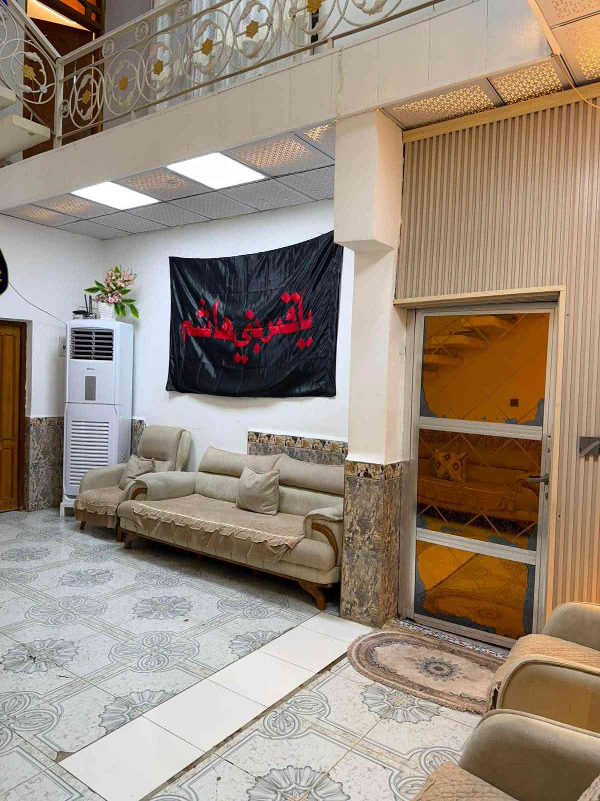 بيت مساحته 125متر طابقين بناء حديث في حي الحسين خلف المنتزه للاتصال *********** عمارة, ميسان
