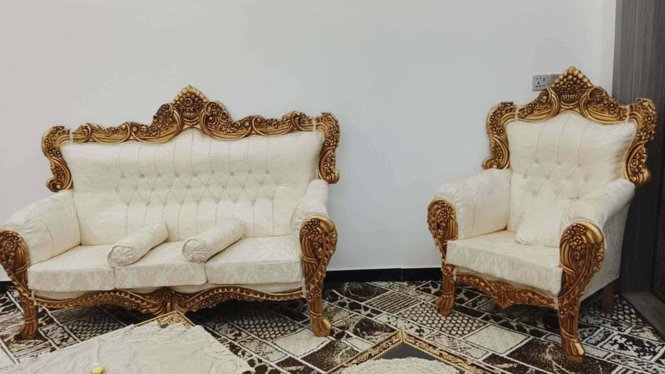 تخم ملكي جديد عشر مقاعد مكان كربلاء  سعر 600 وبي مجال ‏‪***********‬‏ تواصل ع واتساب كربلاء, العراق
