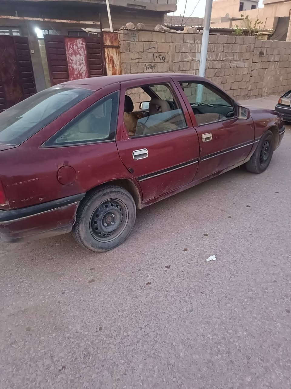 فكتره حجم 16 سنوي رقم جديد نينوى 92 كربون بيها مكينه كير شرط السياره امشرحه شرط الوكاله وتحويل *********** السعر 24 بيها مجال
